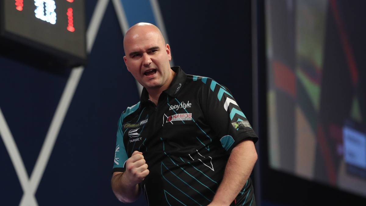 Im Duell mit Van den Bergh besteht Stolpergefahr. Doch wenn sich Cross erneut nervenstark zeigt und sein Niveau hält, dürfte dem Showdown gegen Michael van Gerwen oder Raymond van Barneveld nichts im Wege stehen