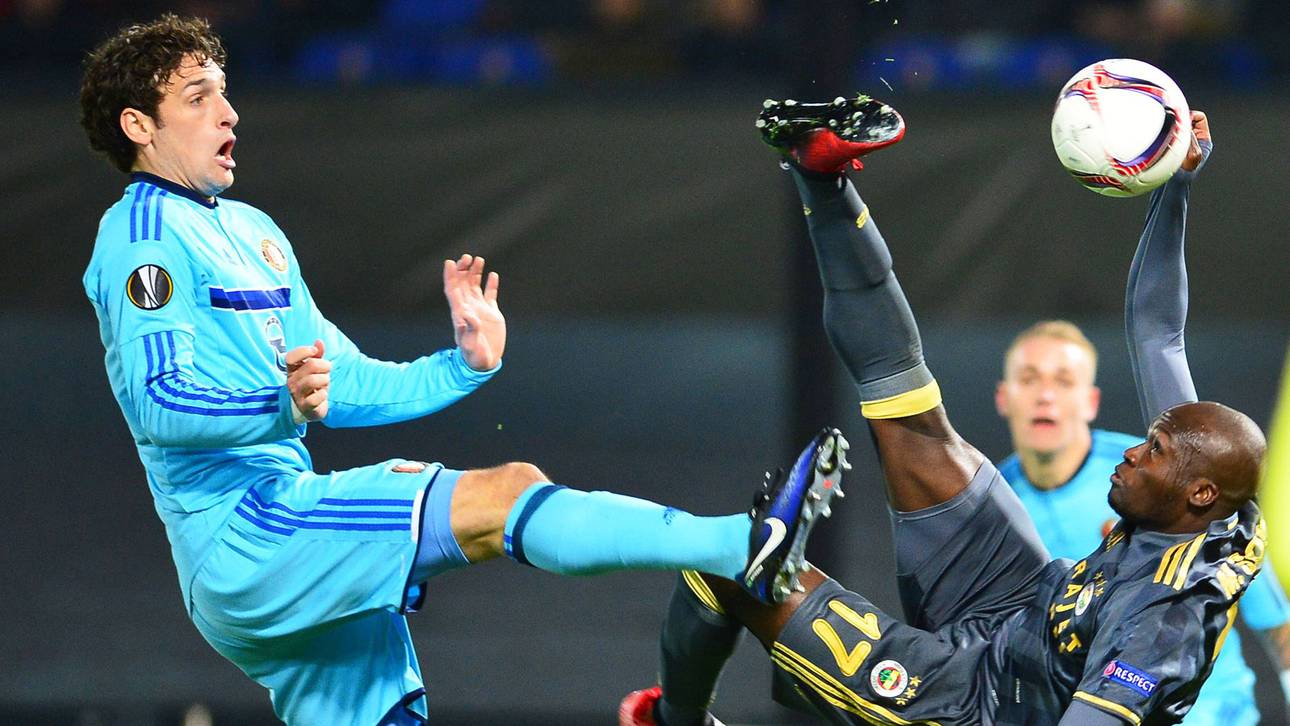 Sow bleibt König der Fallrückzieher