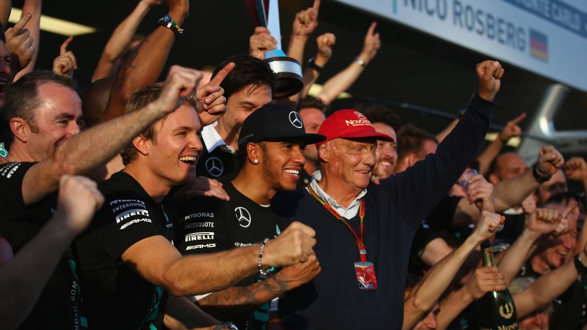 Mit Lewis Hamilton (4x) und Nico Rosberg (1x) holen von 2014 bis 2018 ausschließlich Mercedes-Piloten den WM-Titel. Auch die Teamwertung geht stets an die Silberpfeile