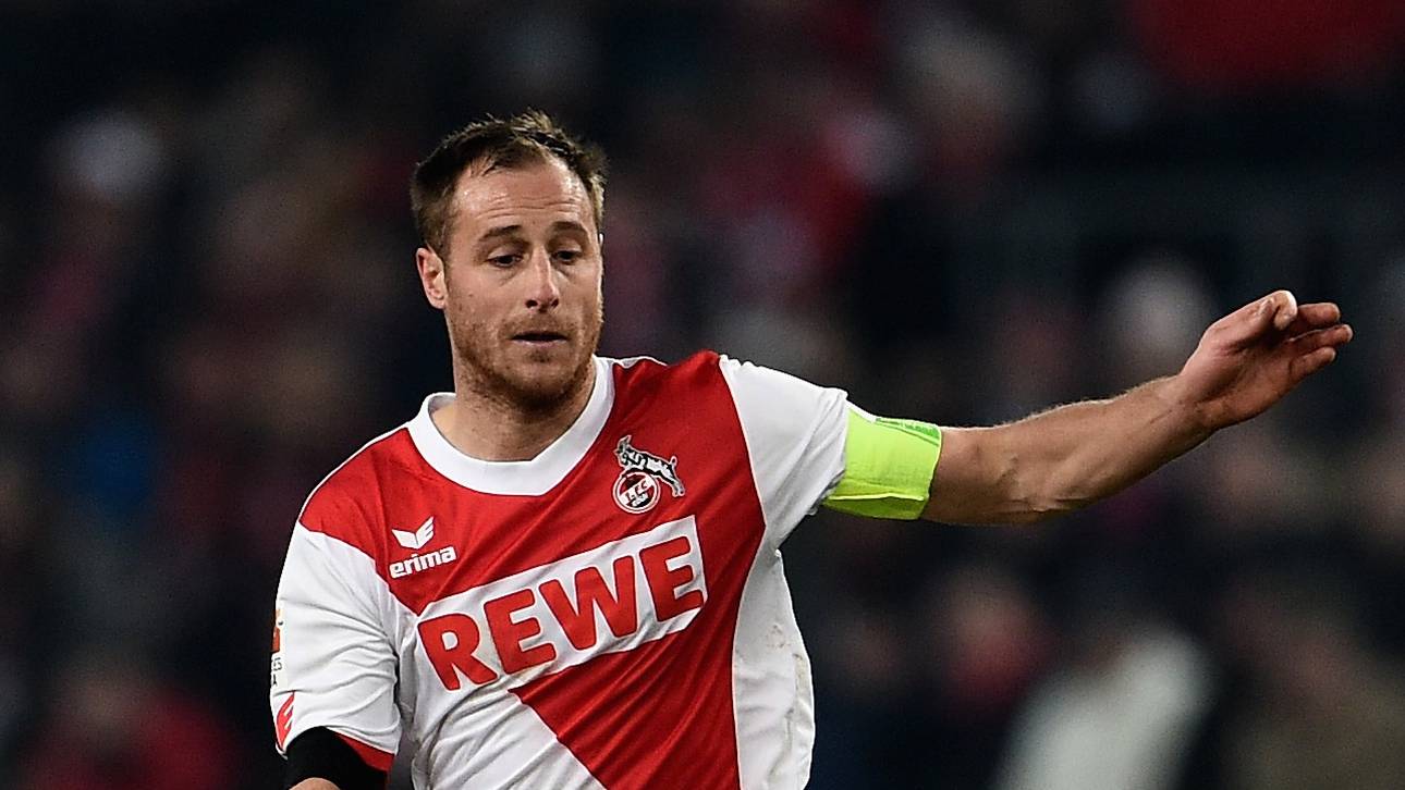 Köln schießt Bezirksligisten ab