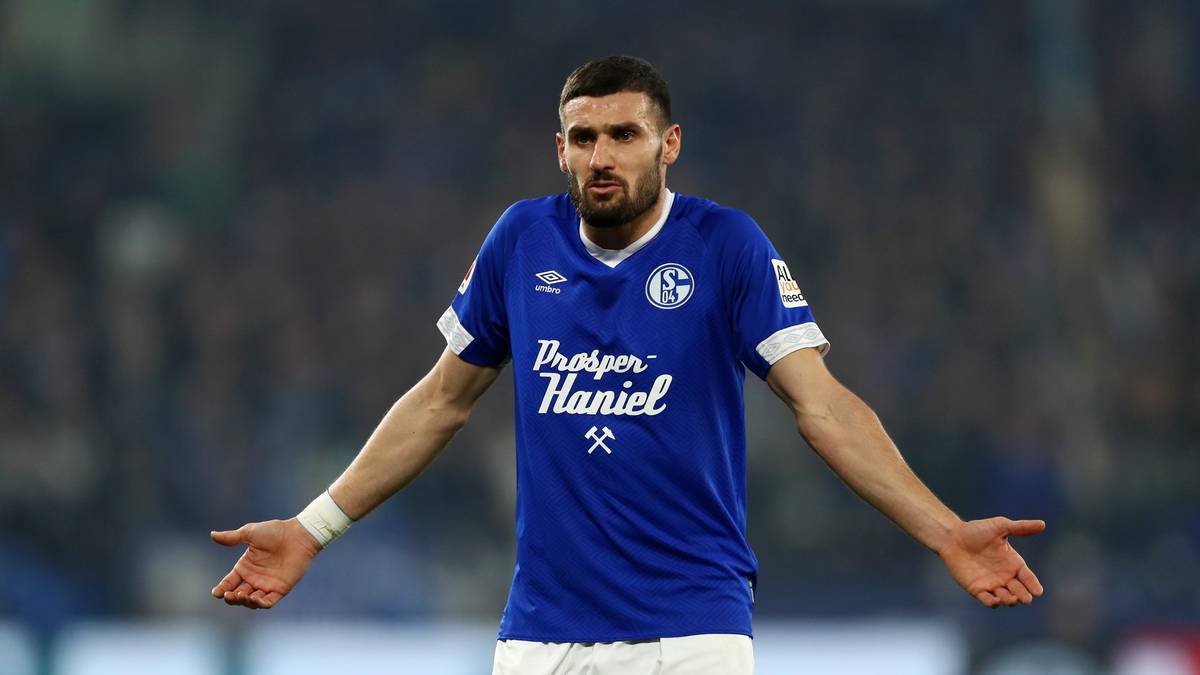 PLATZ 7: DANIEL CALIGIURI (FC Schalke 04): 28 Mal gefoult worden