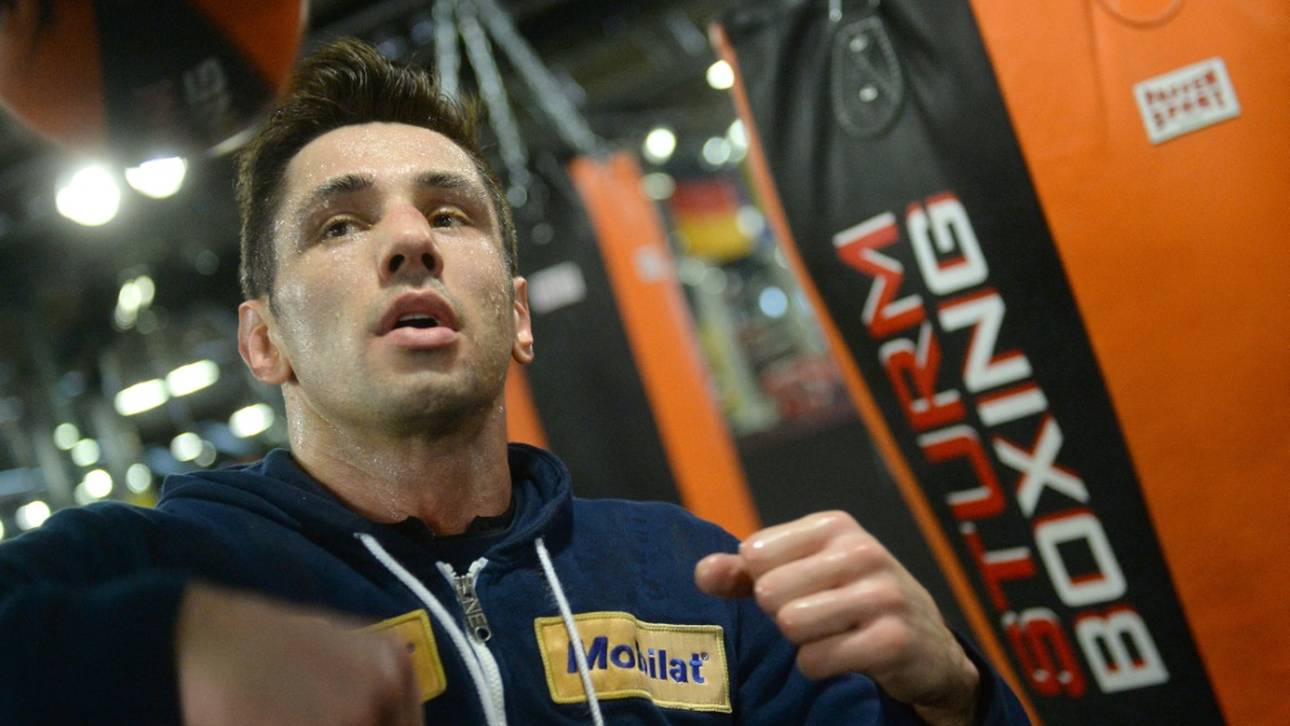 Sturm nimmt Kampf ernst