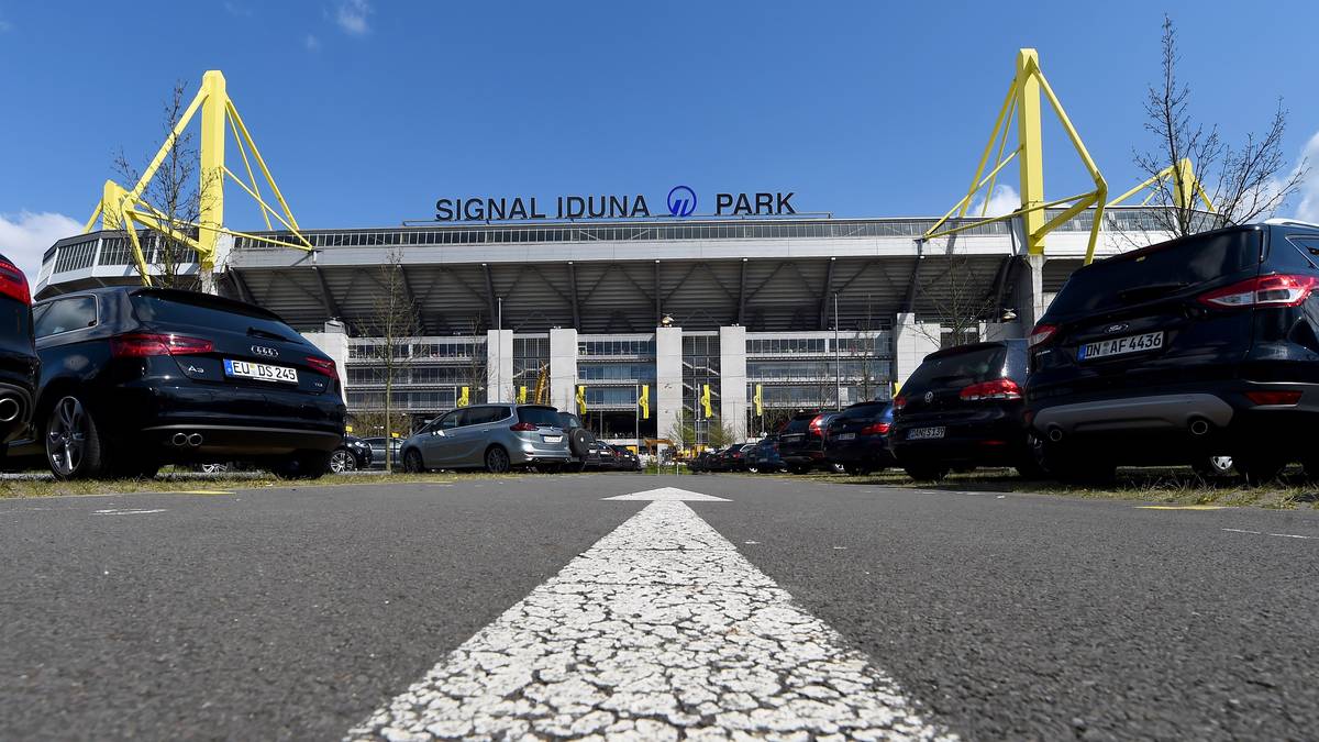 Der Dortmunder Signal Iduna Park vor Spiel eins nach dem Trainerbeben