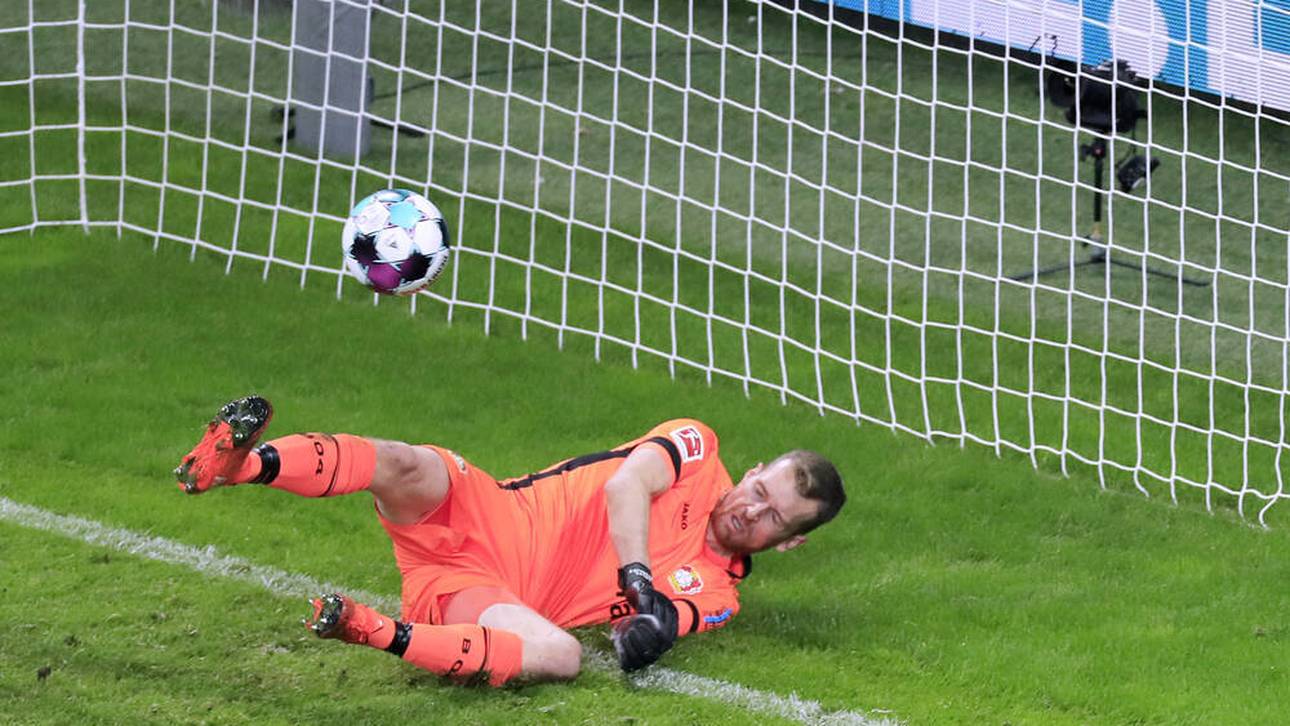 Bayer siegt trotz Slapstick-Eigentor