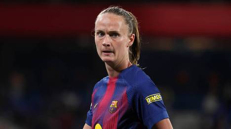 Der FC Barcelona gewinnt in der Women's Champions League klar mit 7:1 gegen den FC Bayern. Die Stars um Caroline Graham Hansen und Cláudia Pina bleiben jedoch bescheiden.