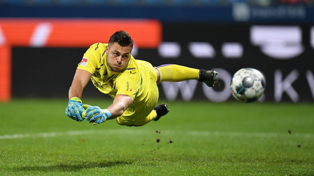 Nürnberg setzt auf 18-Jährigen im Tor