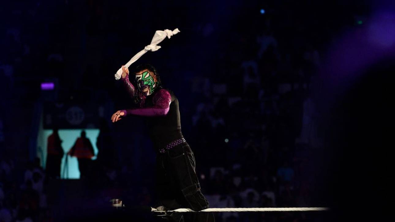 Muss WWE Hardy doch bestrafen?