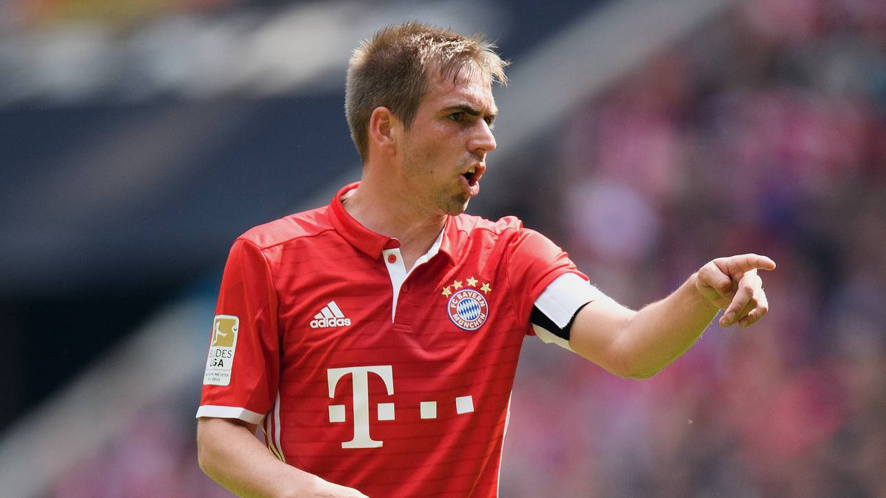 Lahm lehnt Favoritenrolle ab