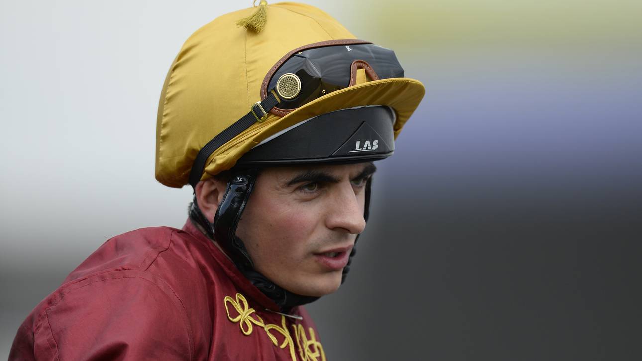 Atzeni siegt mit Hengst Karpino