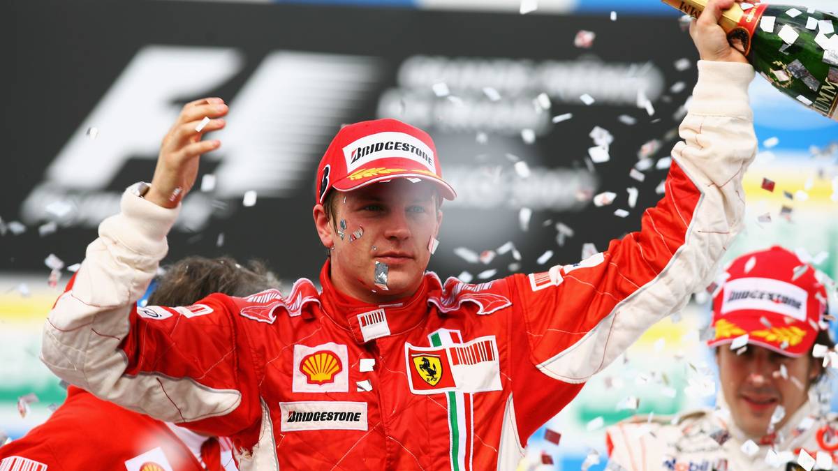 PLATZ 15 - KIMI RAIKKÖNEN (1 WM-Titel, 21 Grand-Prix-Siege): Seit 2001 begeistert der Finne seine Fans in der Königsklasse. Sein größter Erfolg gelang dem "Iceman" 2007, als er mit der Scuderia den WM-Titel bejubeln durfte