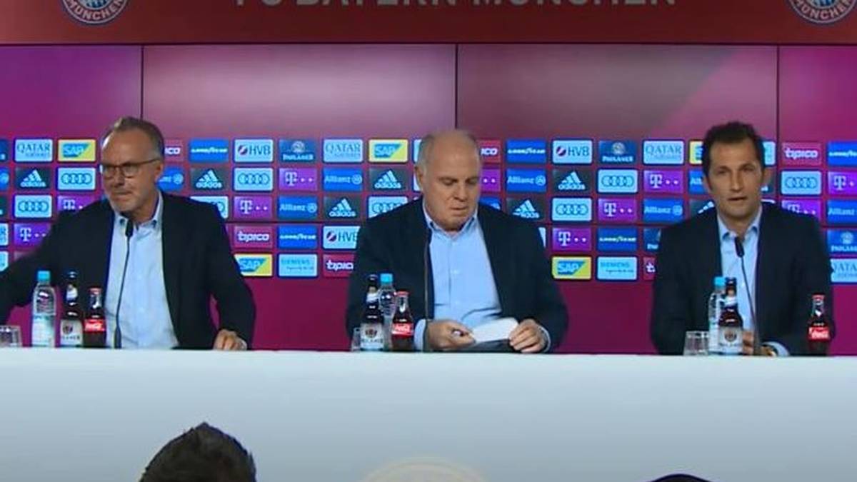 PLATZ 20 - Ein Auftritt, von dem Fußball-Deutschland noch lange reden wird: Bayern Münchens Bosse Karl-Heinz Rummenigge und Uli Hoeneß holen zu einem beispiellosen Rundumschlag gegen die deutschen Medien aus. Auch Ex-Spieler und TV-Experten bekommen ihr Fett weg