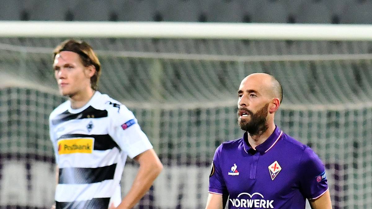 FBL-EUR-C3-FIORENTINA-MOENCHENGLADBACH