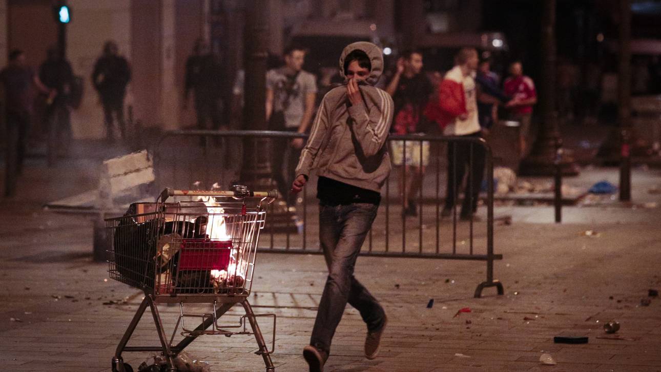 Ausschreitungen bei EM-Finale