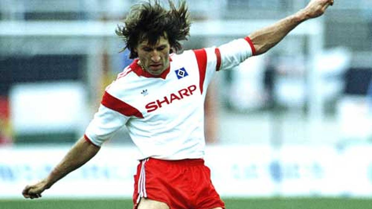 PLATZ 2: Manfred Kaltz (Hamburger SV) - 291 (581)