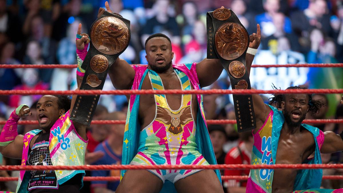 12. DEZEMBER 2016 - Die populäre Gruppierung The New Day gewinnt zwei Tag-Team-Titelmatches an einem Abend, regiert damit 479 Tage in Folge als Champion - und knackt damit den Uralt-Rekord von Demolition