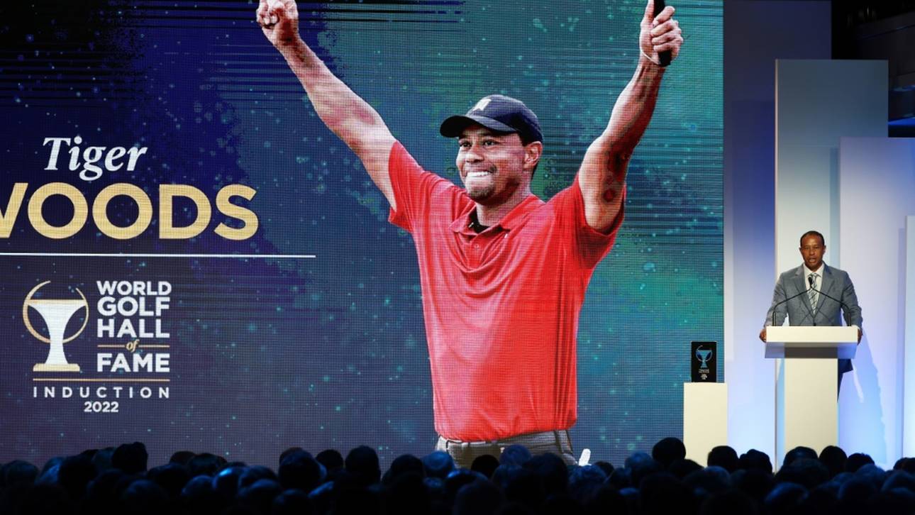 Woods prangert Rassismus an