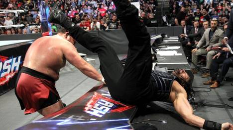 Bei WWE Backlash 2018 enttäuschte das Duell zwischen Samoe Joe (l.) und Samoa Joe die Fans