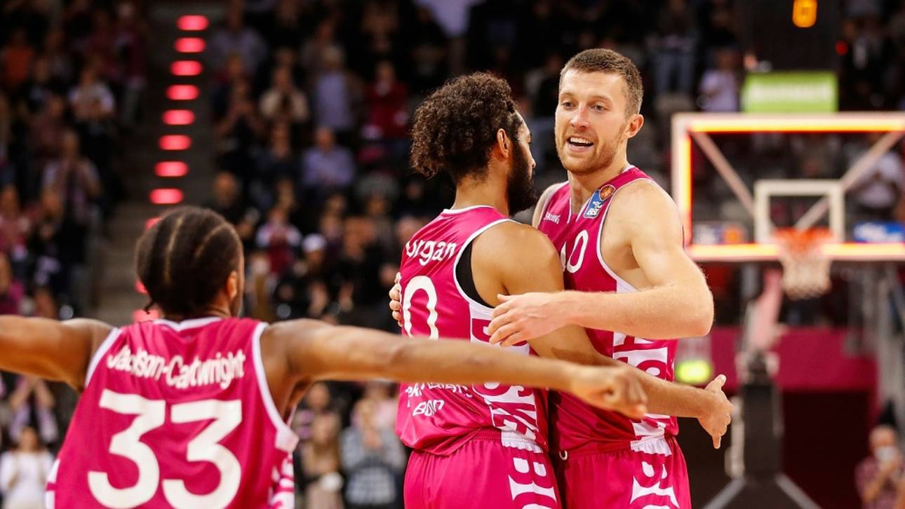 Bonn macht Bayern Druck