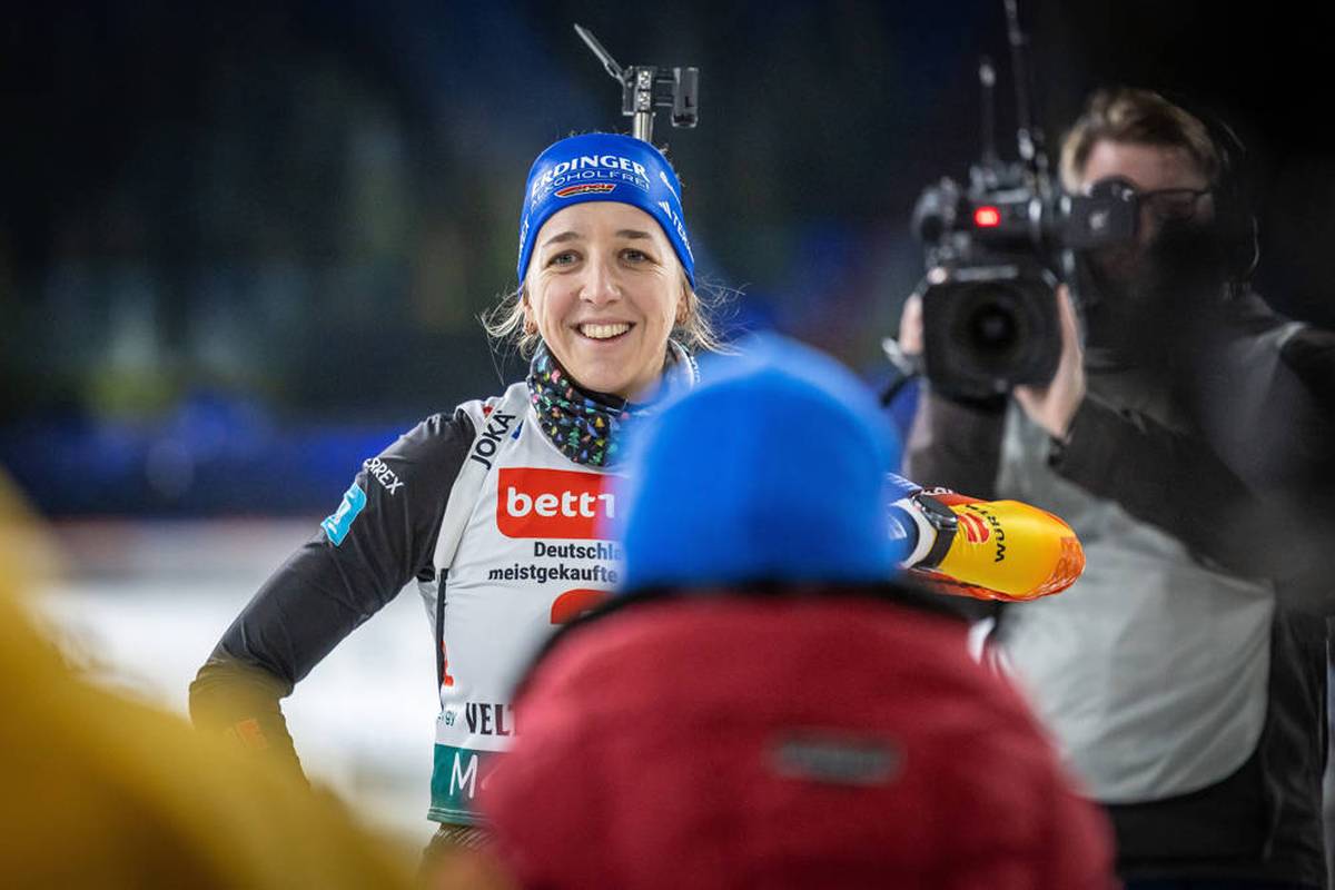 Beim Biathlon auf Schalke bewegen sich Franziska Preuß in einer für sie ungewohnten Welt. Mit Blick auf die anstehenden Heim-Weltcups ist die Weltcupführende voller Vorfreude.