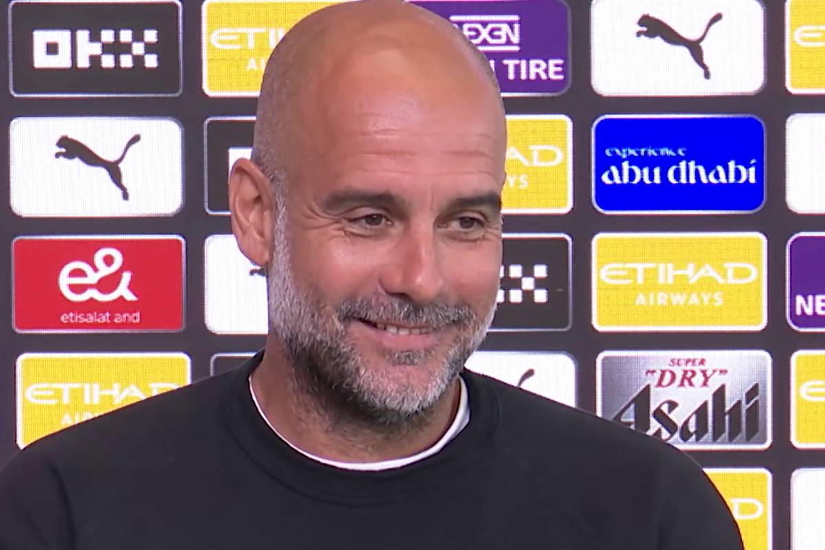 Auf die Frage ob Manchester-City-Trainer Pep Guardiola so wie Vitor Pereira mit Fans feiern geh antwortet der Star-Trainer mit Humor.