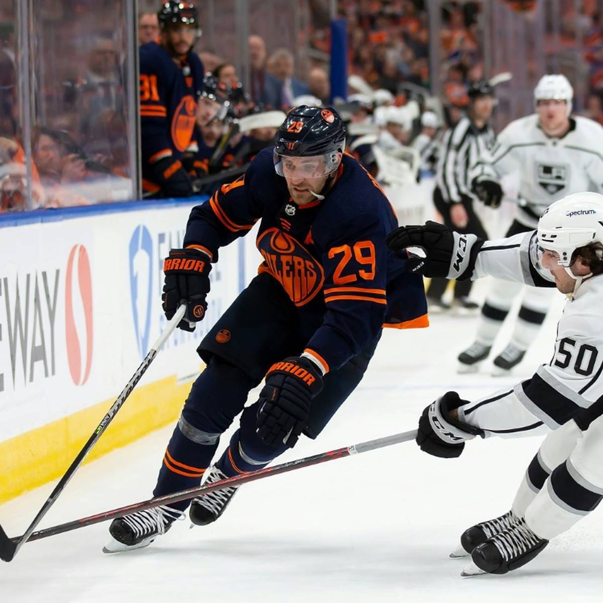 Eishockey-Star Leon Draisaitl hofft in der kommenden NHL-Saison auf seinen ersten Stanley-Cup-Gewinn.