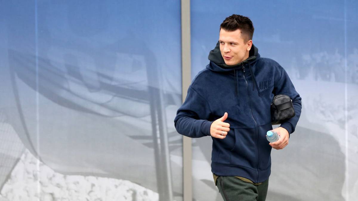 Bei Donezk nimmt der 30-Jährige wieder eine wichtigere Rolle ein. Beim 4:0-Sieg gegen Vorskla stand Konoplyanka erstmals in der Startelf und erzielte prompt ein Tor. Insgesamt kommt er in neun Einsätzen auf drei Tore und ein Assist