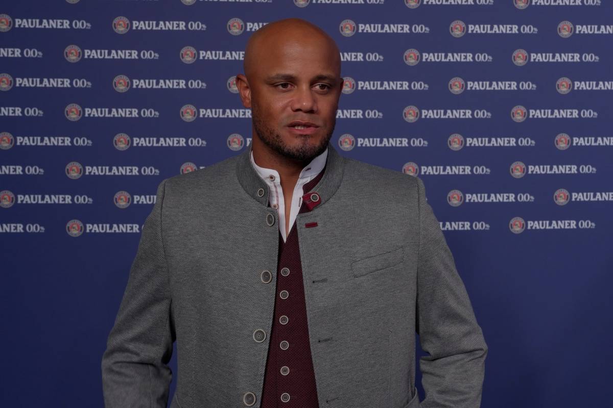 Luis Díaz ist der Königstransfer des FC Bayern München. Trainer Vincent Kompany schwärmt von den Fähigkeiten des Kolumbianers. 