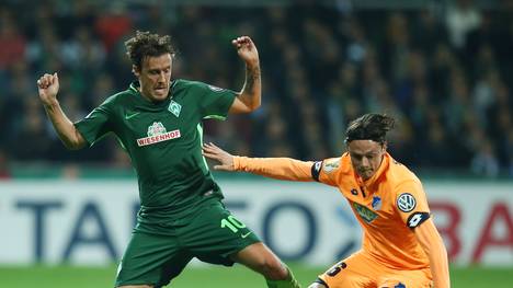 Max Kruse (l.) spielt seit 2016 bei Werder Bremen