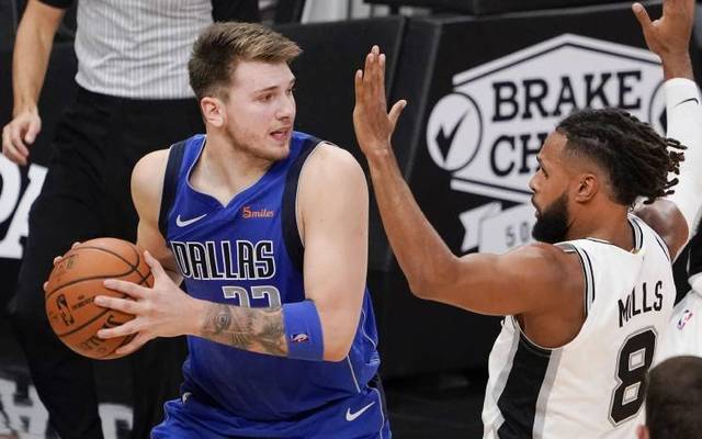 Nba Dallas Mavericks Mit Luka Doncic Verlieren Gegen San Antonio Spurs