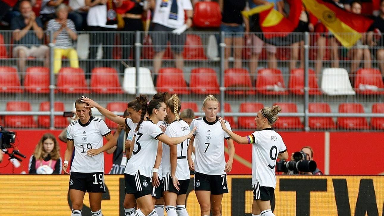 DFB-Frauen schießen Schweiz ab