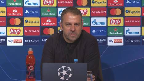 Nach der bitteren 2:3-Niederlage gegen PSG ist Hansi Flick alles andere als gut gelaunt. Auf eine Frage nach Jerome Boateng reagiert der Bayern-Trainer besonders genervt.