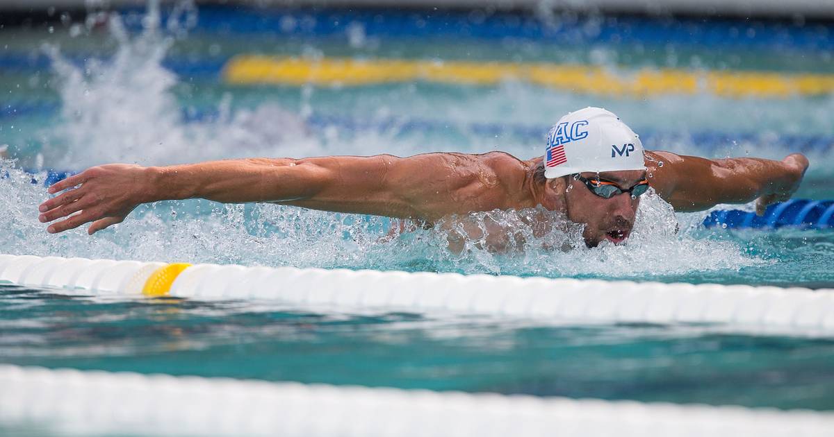 Schwimmen: Michael Phelps gewinnt in Santa Clara über 200 m Schmetterling.