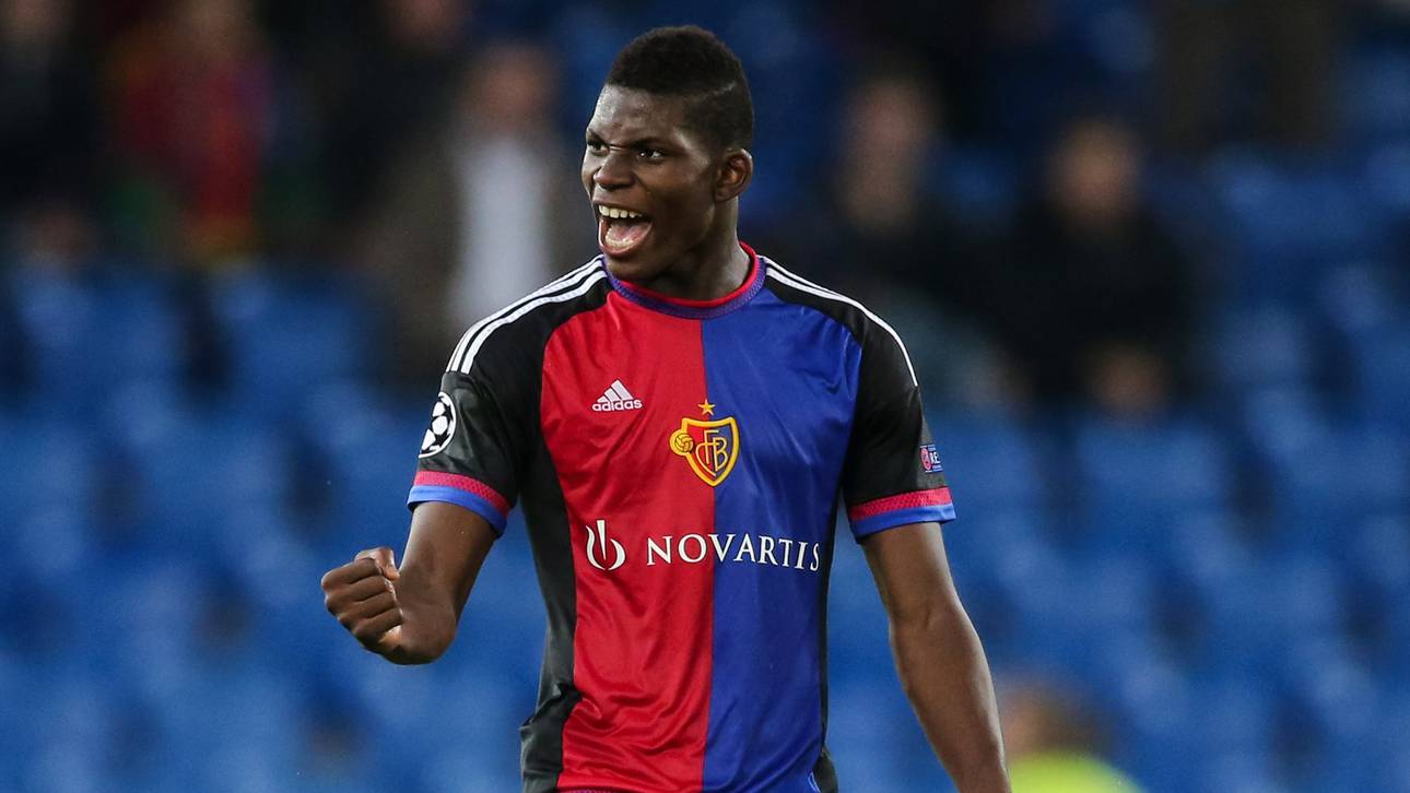 S04 gewinnt Tauziehen um Embolo