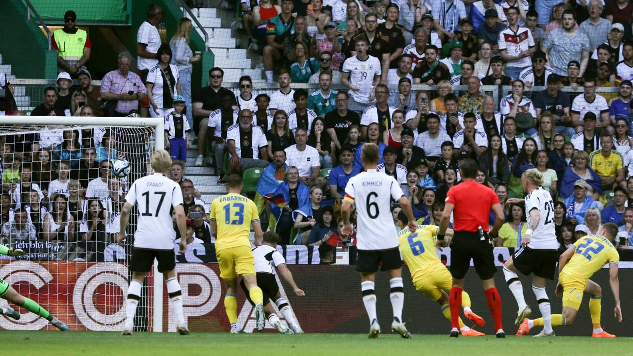 Polizei ermittelt nach Friedensspiel