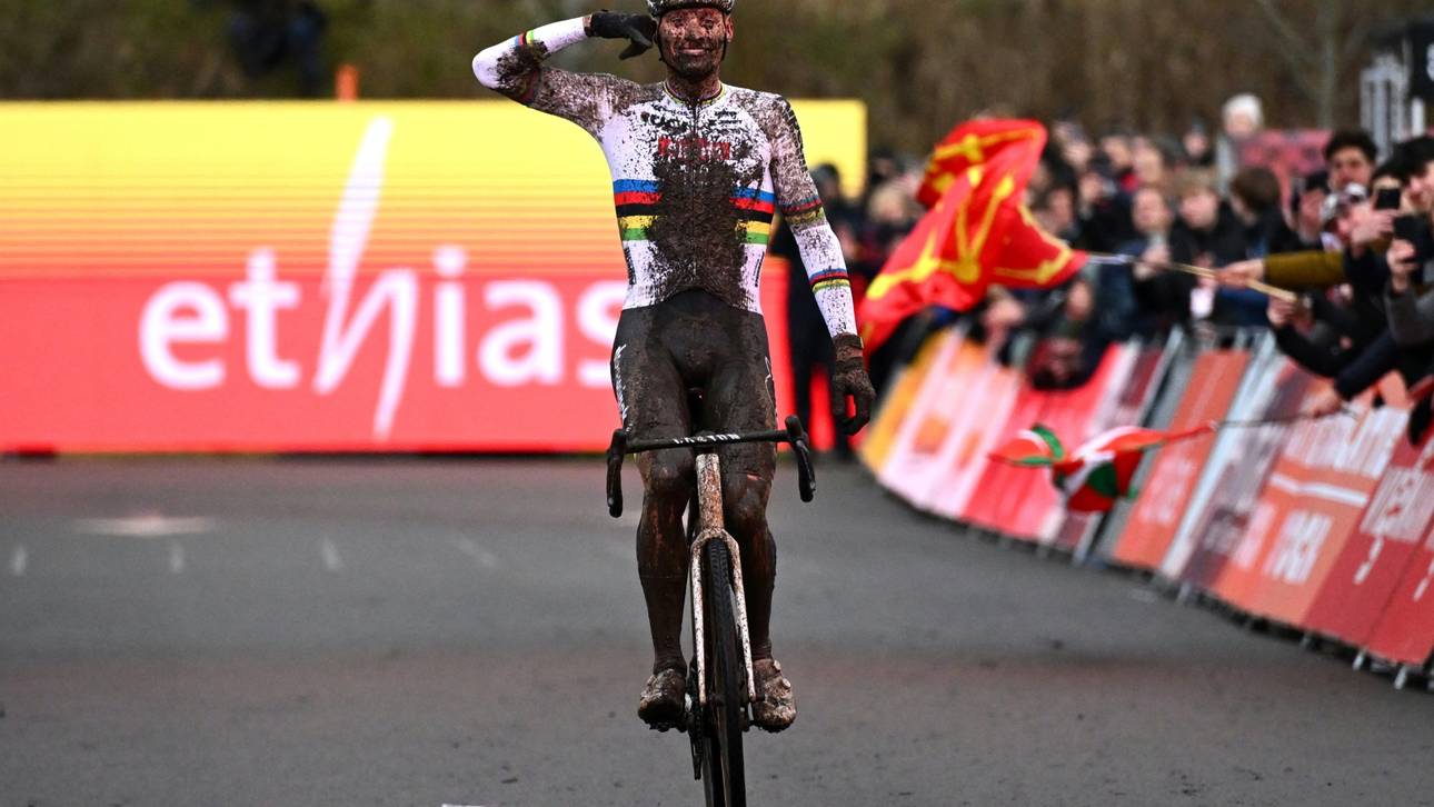 Van Aert fordert van der Poel
