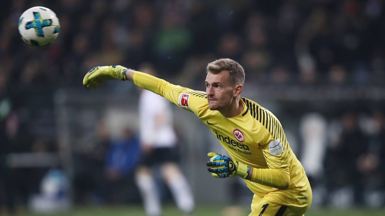 Dortmund spricht mit Hradecky