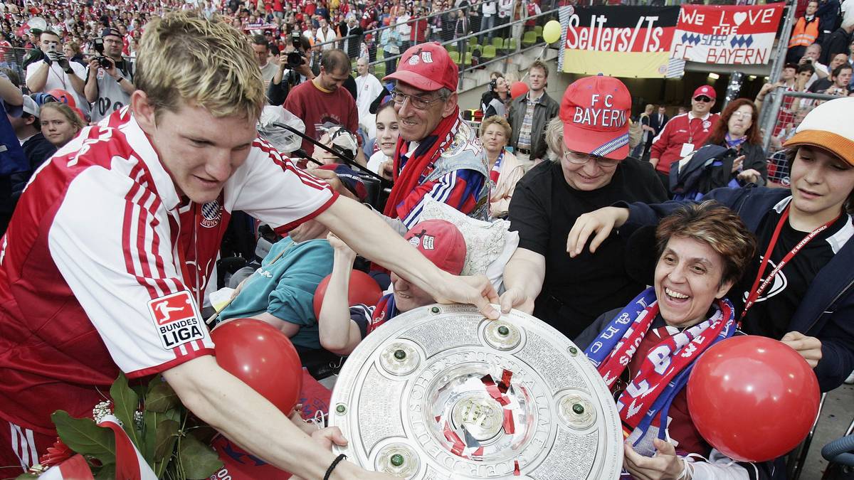 2005 gibt es die Entschädigung. Wieder darf er mit den Bayern das Double feiern