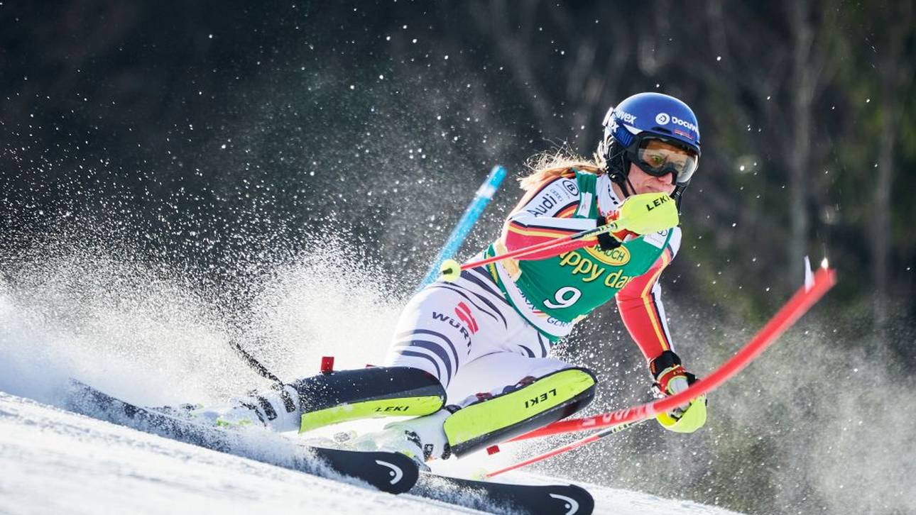 Dürr scheidet bei Vlhova-Sieg aus