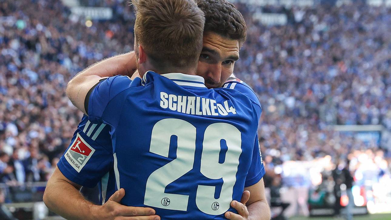 Regensburg – Schalke Tipp, Prognose, Quoten | 13.04.2025