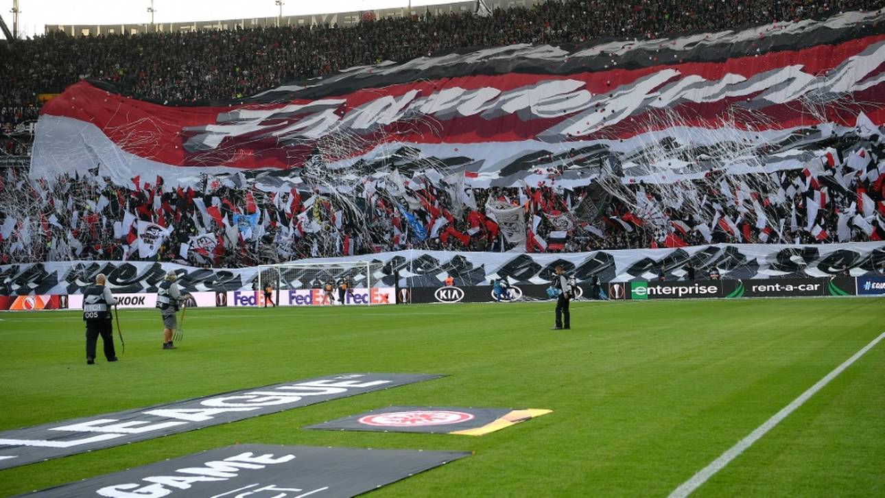 Frankfurt vor vollen Rängen gegen RB