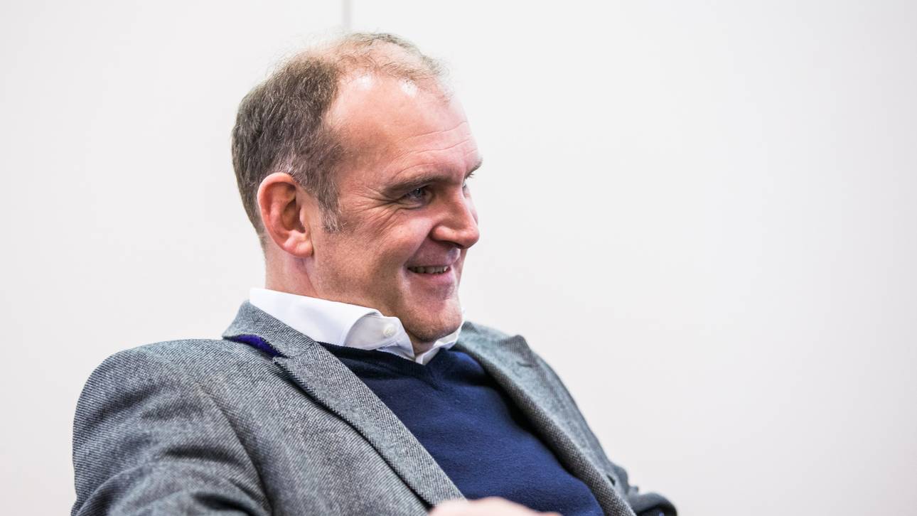 Schmadtke kündigt Neuzugänge an