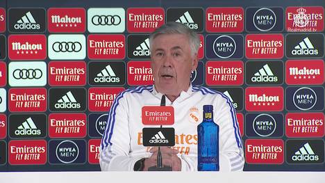 Bitterer Ausfall für Real Madrid: Die Königlichen müssen im Clásico gegen den FC Barcelona auf Starstürmer Karim Benzema verzichten. Das bestätigt Carlo Ancelotti vor dem Duell der Giganten.