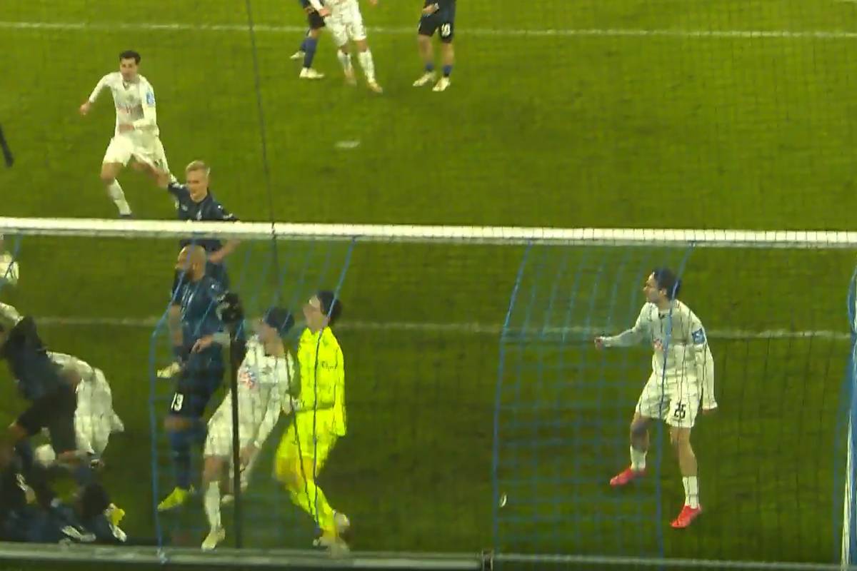 Diese wilde Szene entscheidet den Flutlicht-Krimi