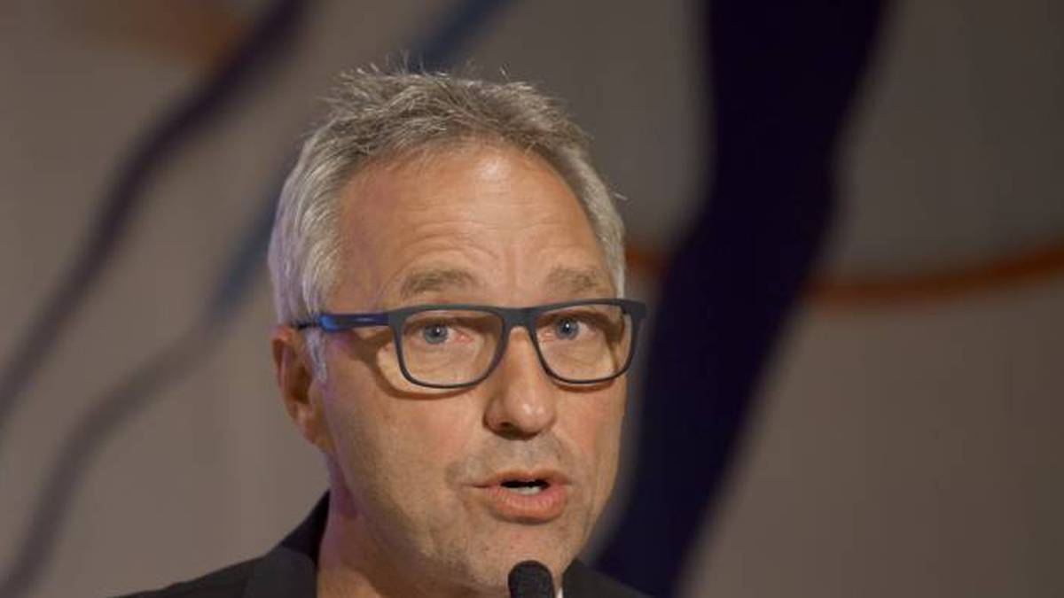 Der ehemalige Biathlet Herbert Fritzenwenger ist Co-Kommentator beim ZDF