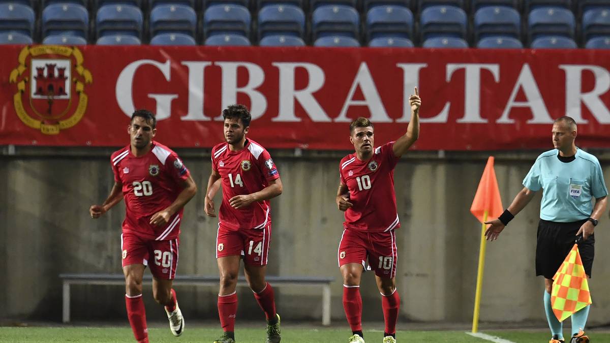 GIBRALTAR und GEORGIEN füllen die Gruppe D auf. Beide nahmen noch nie an einer EM teil. Gibraltar sorgte zuletzt in der Nations League mit zwei Achtungserfolgen gegen Armenien (1:0) und Liechtenstein (2:1) für Aufsehen