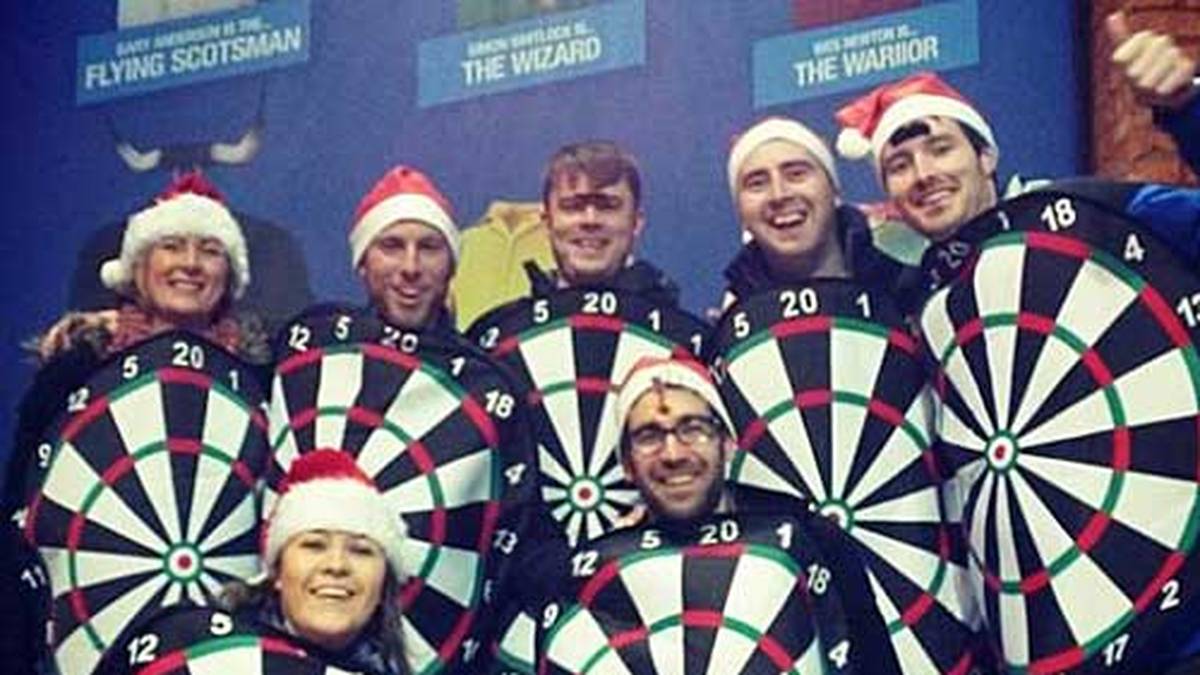 Dartscheiben - es gibt wohl kaum kreativere Fans als bei der Darts-WM