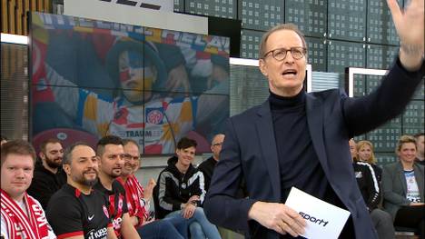 Mainz-Sportdirektor Niko Bungert ist im STAHLWERK Doppelpass zu Gast - Grund genug für Florian König die Sendung einmalig zu eröffnen.
