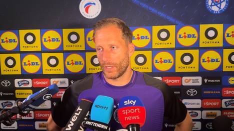 Das DFB-Team verliert den Auftakt in der WM-Qualifikation gegen die Slowakei. Oliver Baumann zeigt sich dennoch optimistisch, dass das Team in Zukunft eine bessere Leistung zeigen wird. 