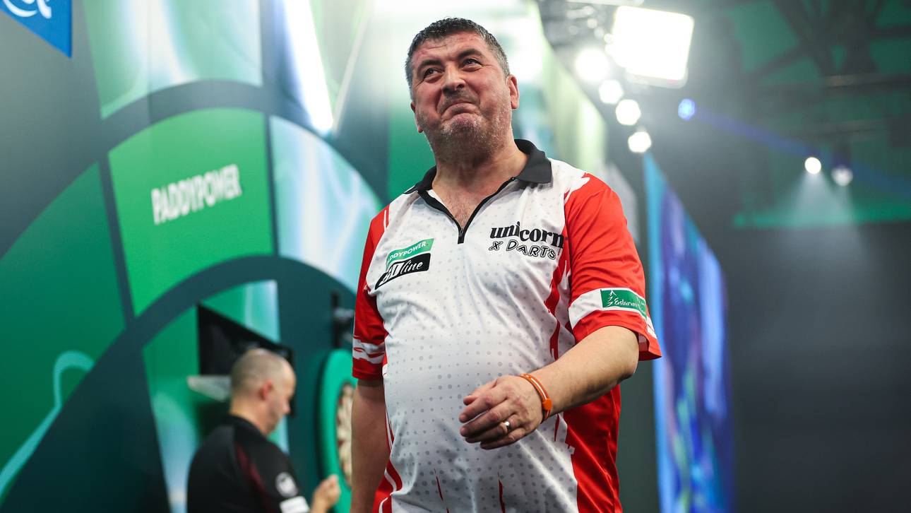 Suljovic tritt gegen Cullen nach