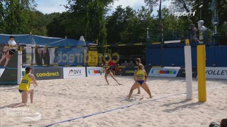 Ein Top-Duell der vier besten deutschen Beachvolleyballerinnen: Laura Ludwig und Maggie Kozuch ziehen ins Finale der comdirect beach tour ein und gewinnen gegen Klara Borger und Julia Sude.